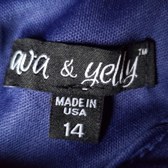 Dress - Picture 4 of 4